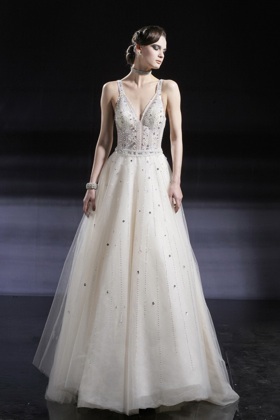 Choosing a Wedding Gown for Your Body Shape